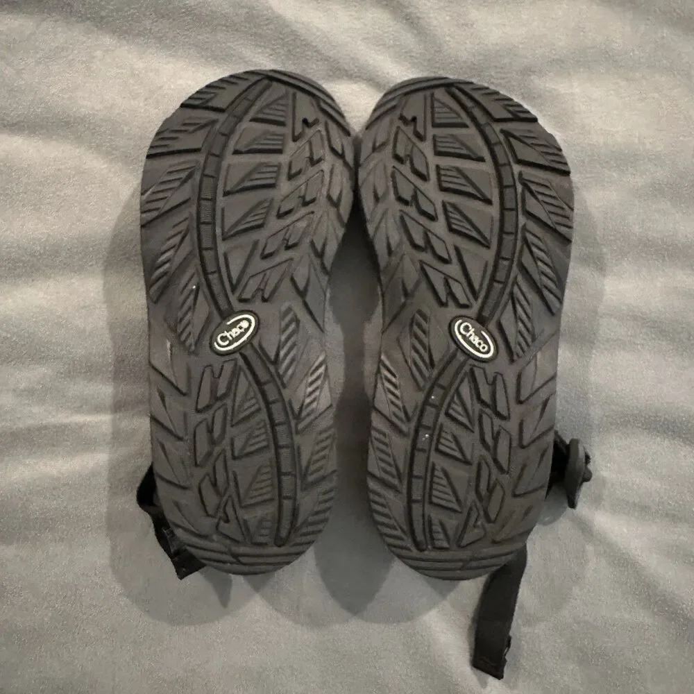 Chaco Mens Z/2 Sandals Mens 10 Classic Black Strappy Hiking Trail Outdoors